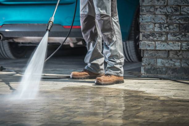 Best Gas Station Cleaning  in Minneola, FL